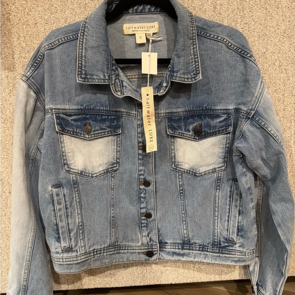 saltwater LUXE Jackets & Blazers - Saltwater Luxe Women's Denim Jacket, size Small. NWT!